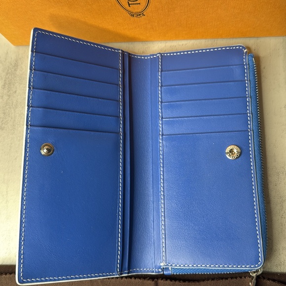 Tod's Blue Leather Wristlet - Picture 4 of 5
